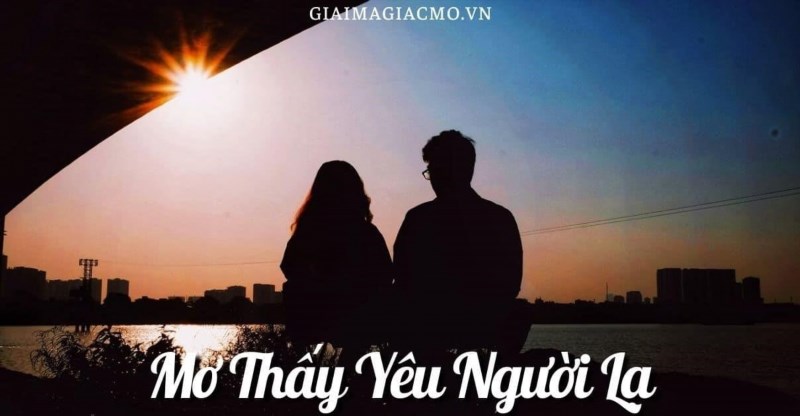 Nằm mơ thấy quan hệ với người đàn ông lạ có thể là tượng trưng cho những khát khao và mong muốn mới trong cuộc sống, hoặc nhu cầu cảm xúc và thấu hiểu từ một người đối tác mới. Mơ thấy quan hệ với người đàn ông lạ cũng có thể ám chỉ đến sự thay đổi và khám phá bản thân.